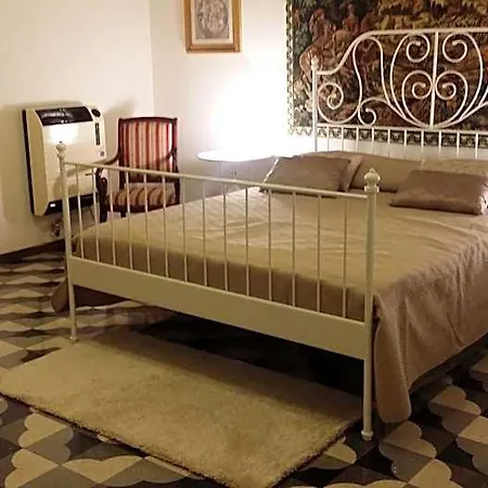 Aretè Affittacamere 4*