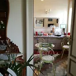 Πανσιόν Arete Συρακούσες